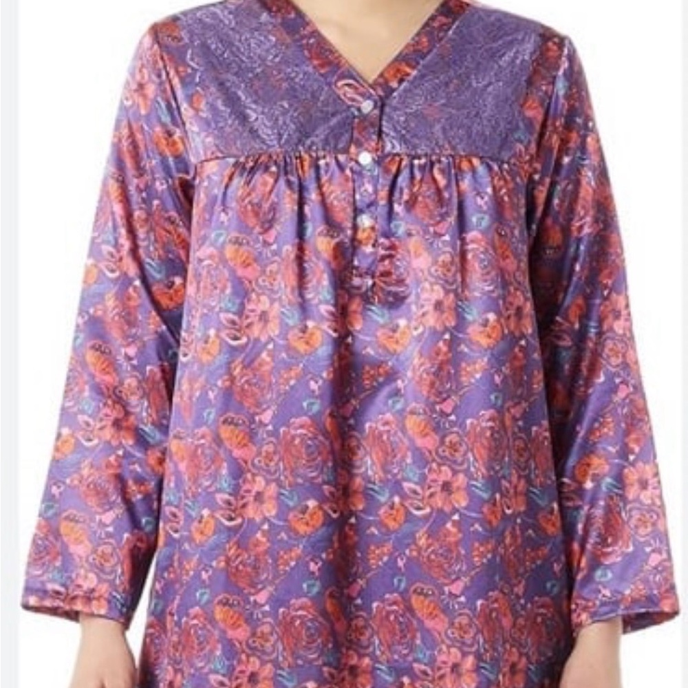 size 3X. Anthony richard soft house dress purple color size 3X.